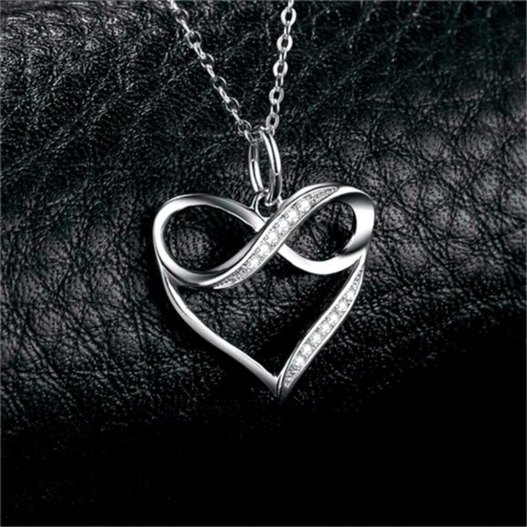 New Silver Sim. Diamond Infinity Heart Necklace - Picture 4 of 4